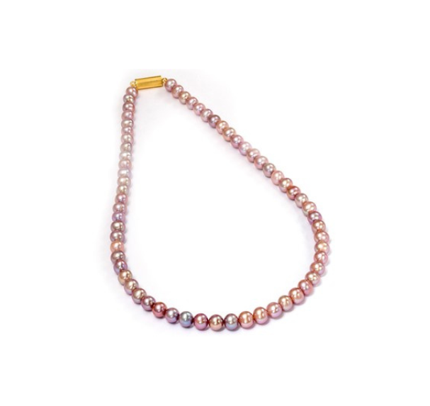 pinkish natural pearls necklace
